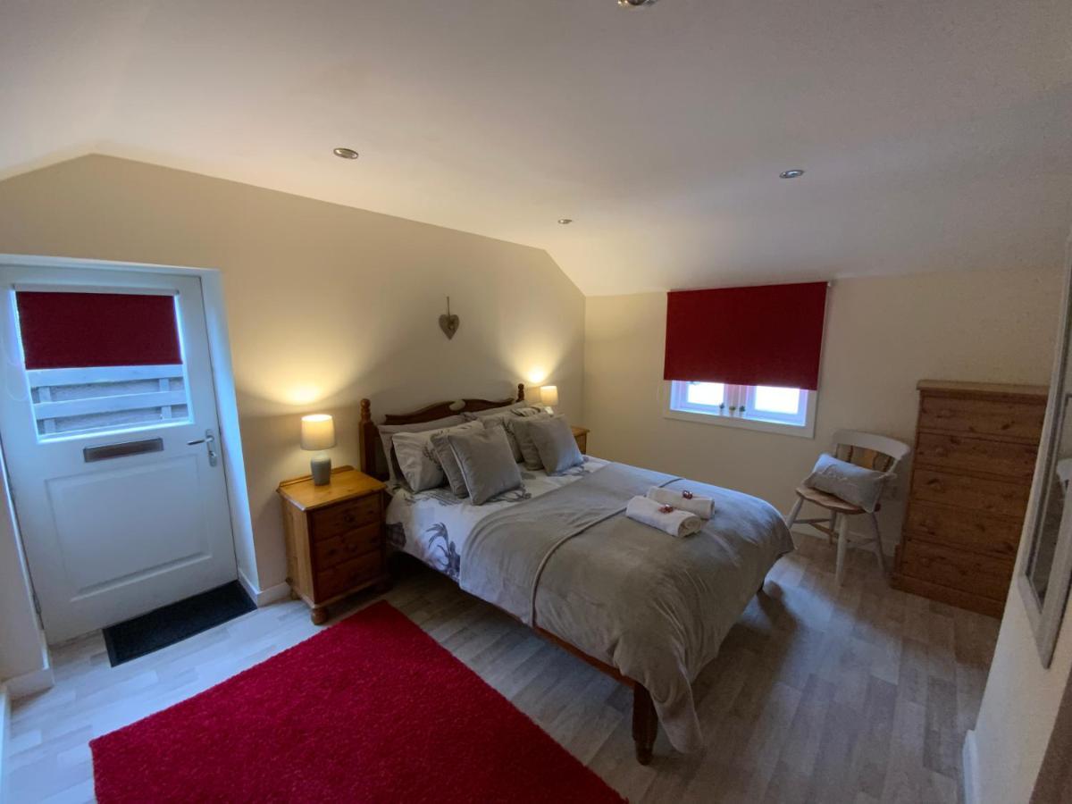 Deeside Snugs Apartments Kincardine O'Neil 외부 사진